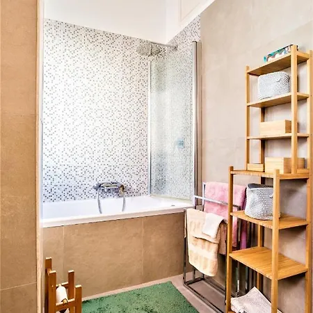 -the Vatican Relais- San Pietro District And Free Parking Appartamento *