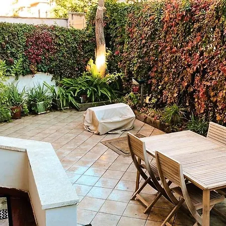 -the Vatican Relais- San Pietro District And Free Parking Appartement Rome