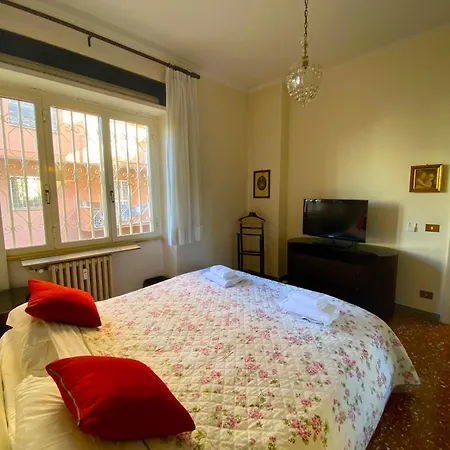 -the Vatican Relais- San Pietro District And Free Parking Appartamento *